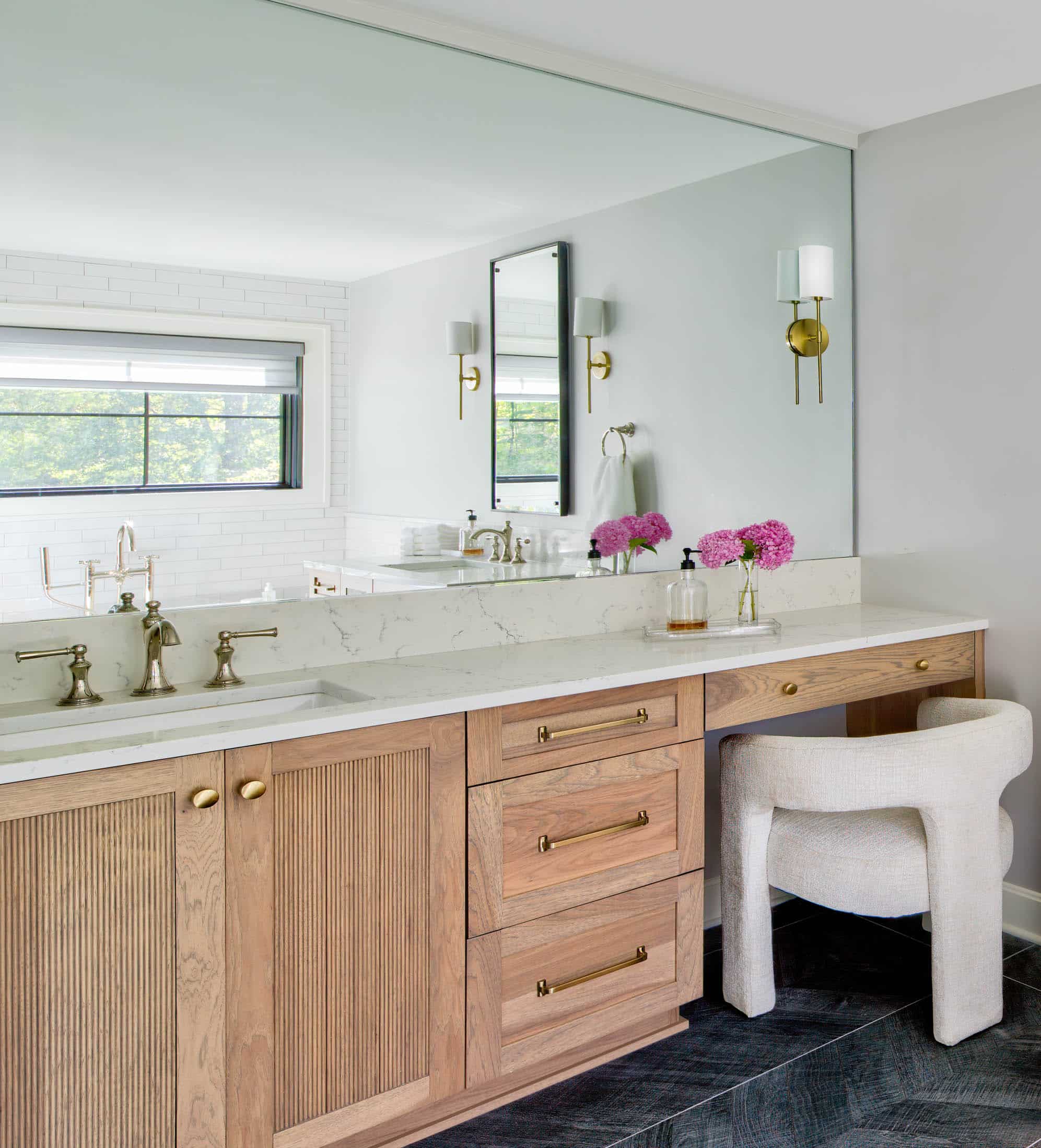 Jack and Jill Bathroom Indianapolis | Corinthian Fine Homes